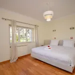 Spacious 4-bedroom With Private Heated Pool In Quinta Da Beloura Ideal For Families & Long Villa *