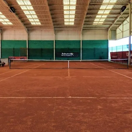 Spacious 4-bedroom With Private Heated Pool In Quinta Da Beloura Ideal For Families & Long *