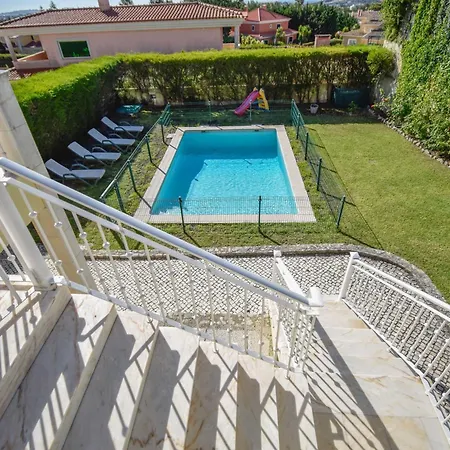 Villa Spacious 4-bedroom With Private Heated Pool In Quinta Da Beloura Ideal For Families & Long