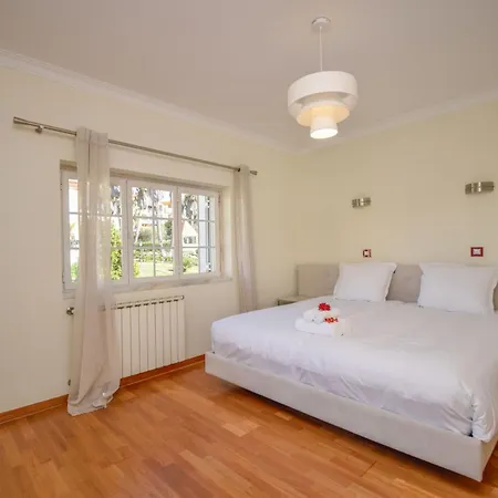 Luxurious 4-bedroom Golf With Private Pool Villa *